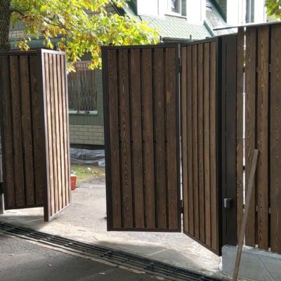 Купите и Закажите Ворота Гармошка: Лучшая Цена от 46609 руб, Установка под Ключ и Доставка в Бийске и по Области
